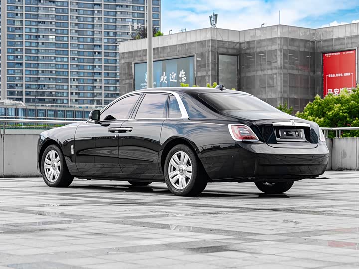 Фото 8 - Rolls-Royce Ghost