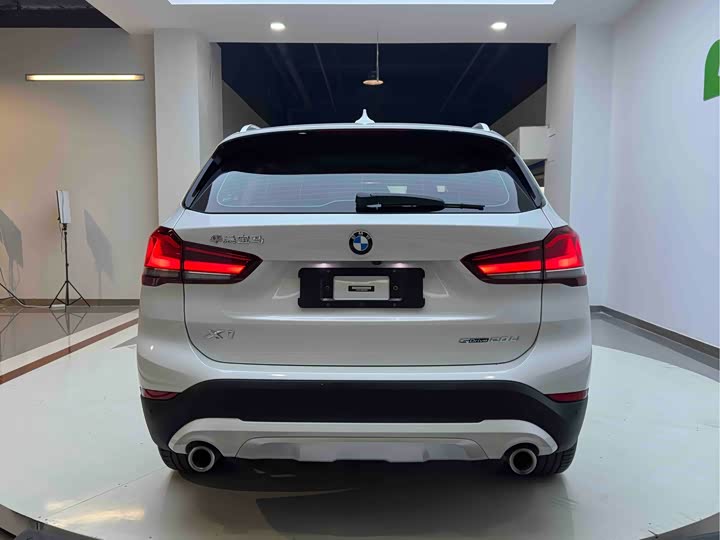 Фото 5 - BMW X1