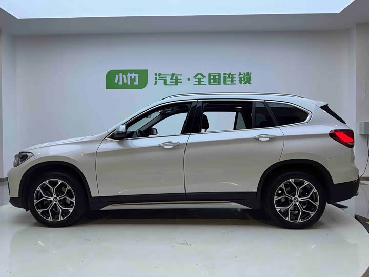 Фото 7 - BMW X1