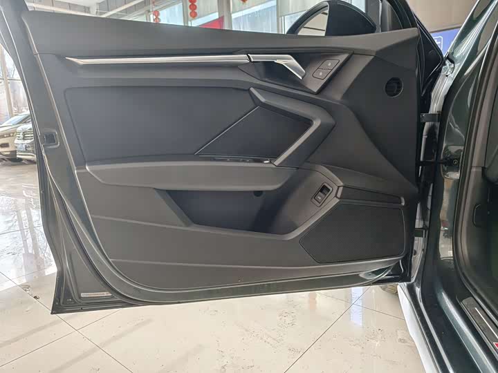 Фото 7 - Audi A3