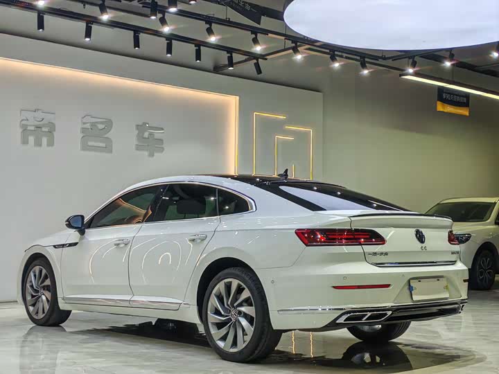 Фото 6 - Volkswagen CC