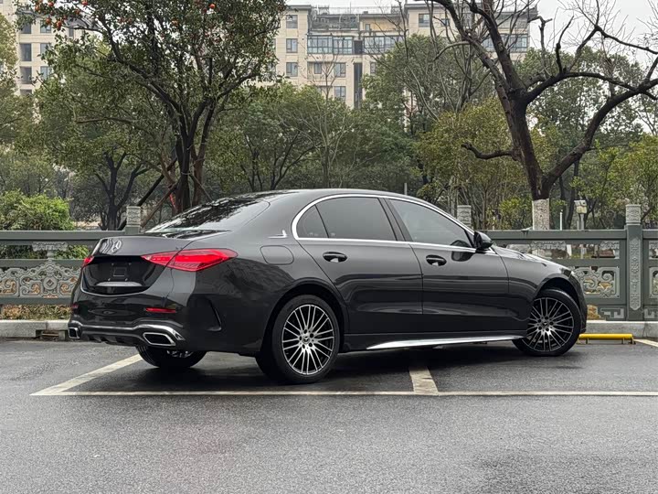 Фото 4 - Mercedes-Benz C-Class