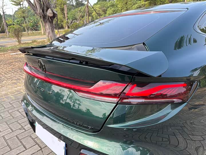 Фото 7 - MG Motor 7