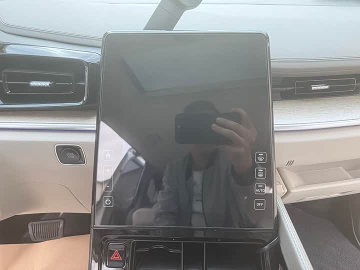 Фото 8 - Hyundai Custo