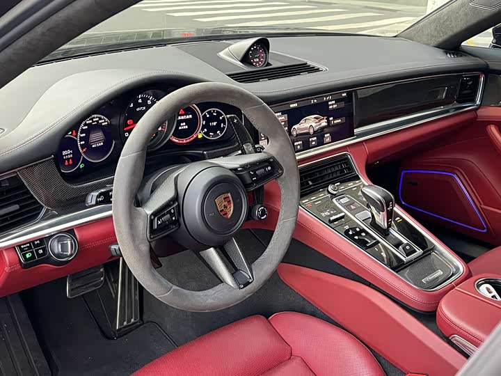 Фото 6 - Porsche Panamera