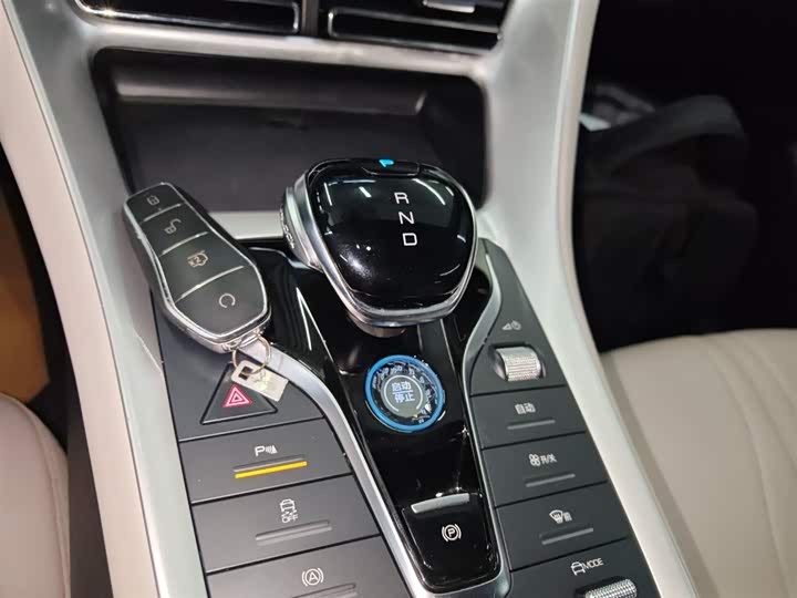 Фото 6 - BYD Song Pro Hybrid