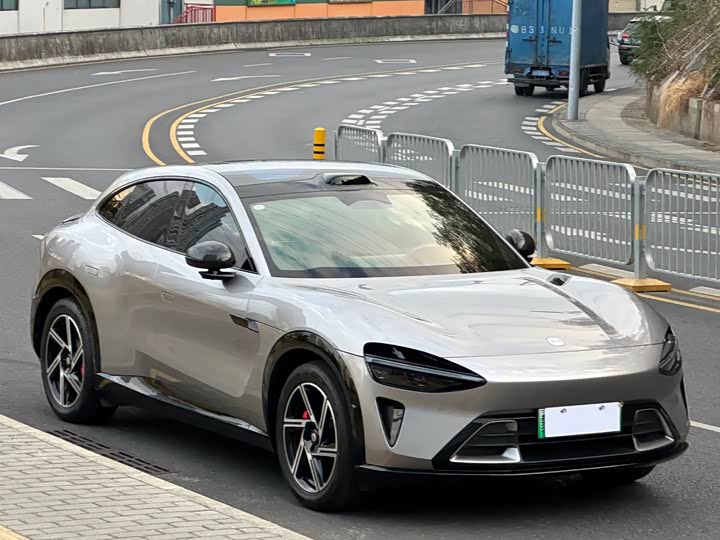 Фото 3 - Xiaomi YU7