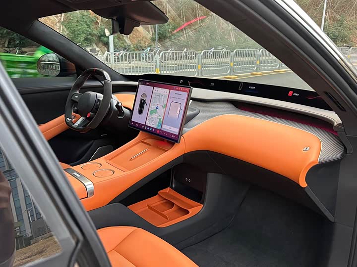 Фото 9 - Xiaomi YU7