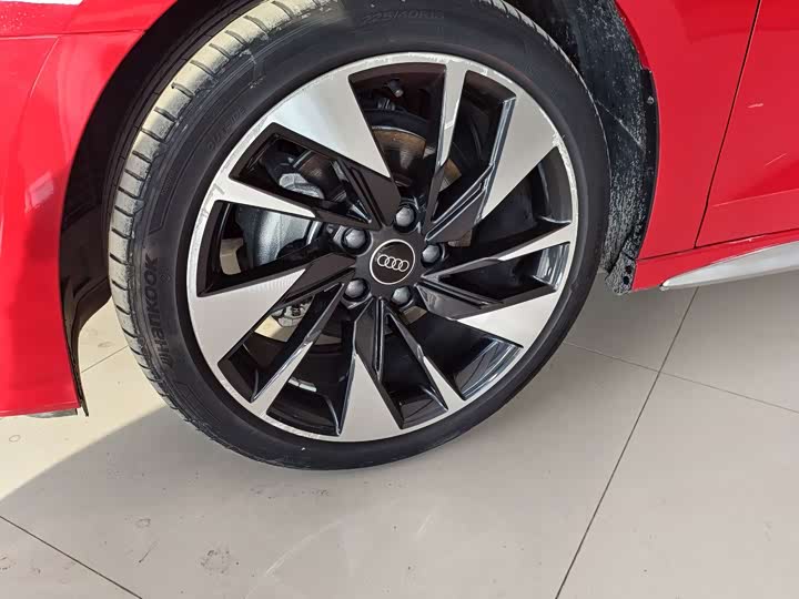 Фото 5 - Audi A3