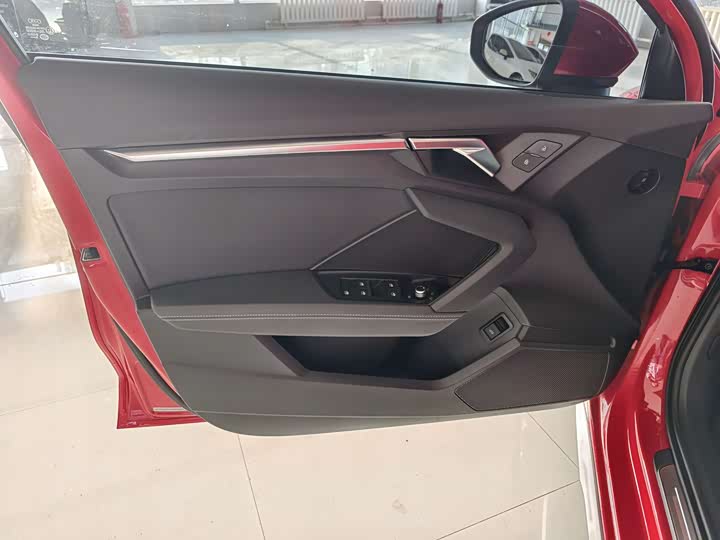 Фото 7 - Audi A3