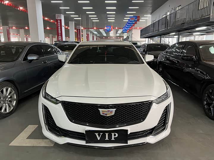 Фото 2 - Cadillac CT5