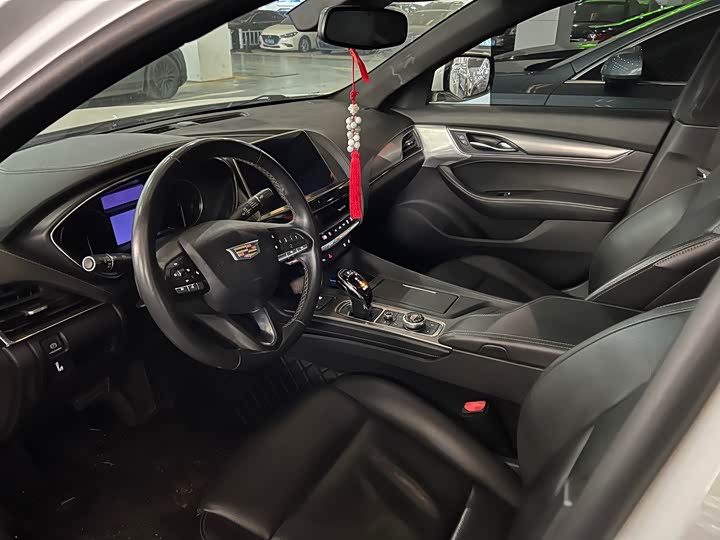 Фото 7 - Cadillac CT5