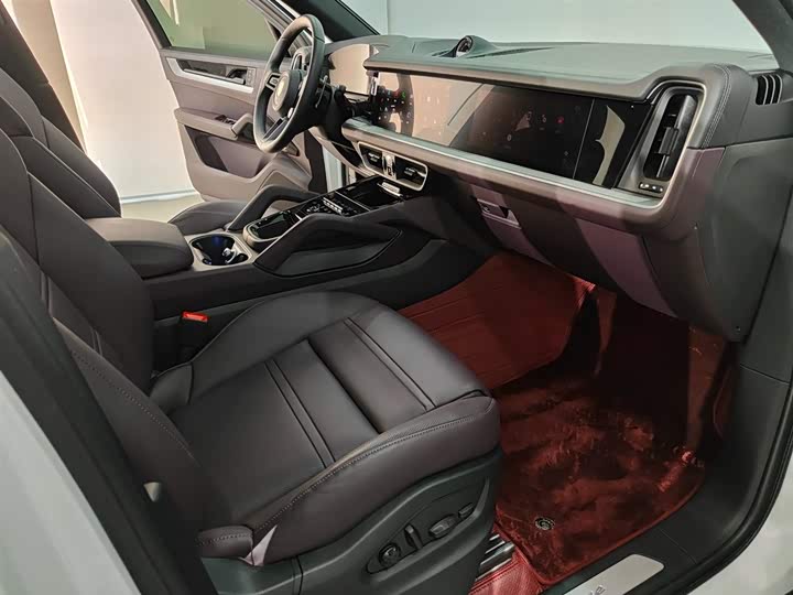 Фото 5 - Porsche Cayenne