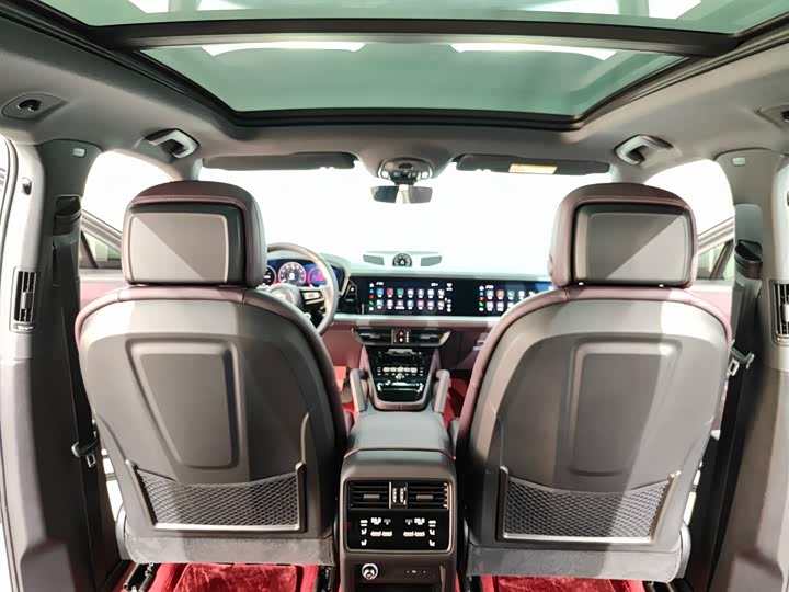 Фото 9 - Porsche Cayenne