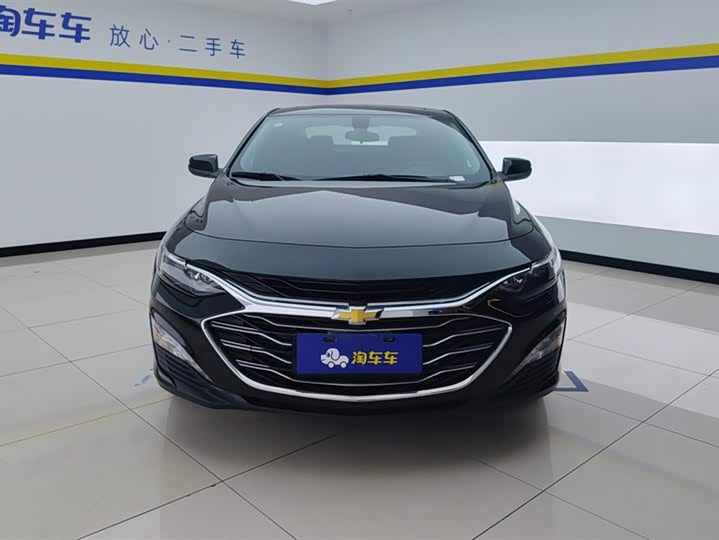 Фото 2 - Chevrolet Malibu XL