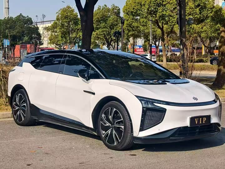 Фото 3 - HiPhi X