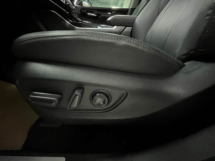 Фото 8 - Toyota Highlander