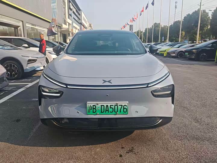 Фото 1 - XPeng G7