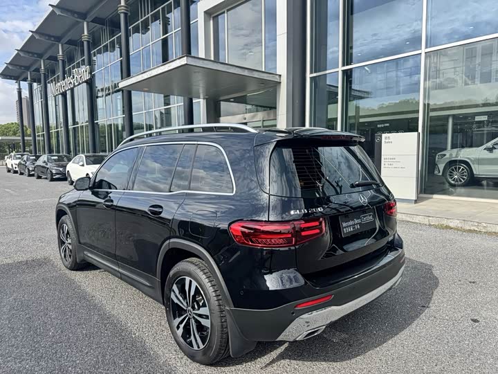 Фото 4 - Mercedes-Benz GLB-Class