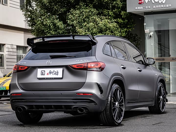 Фото 7 - Mercedes-Benz GLA-Class AMG