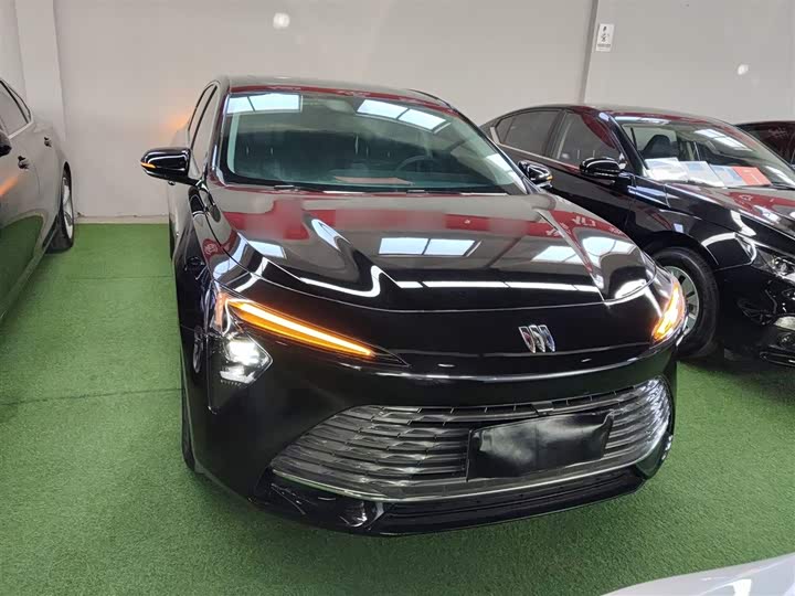 Фото 3 - Buick LaCrosse