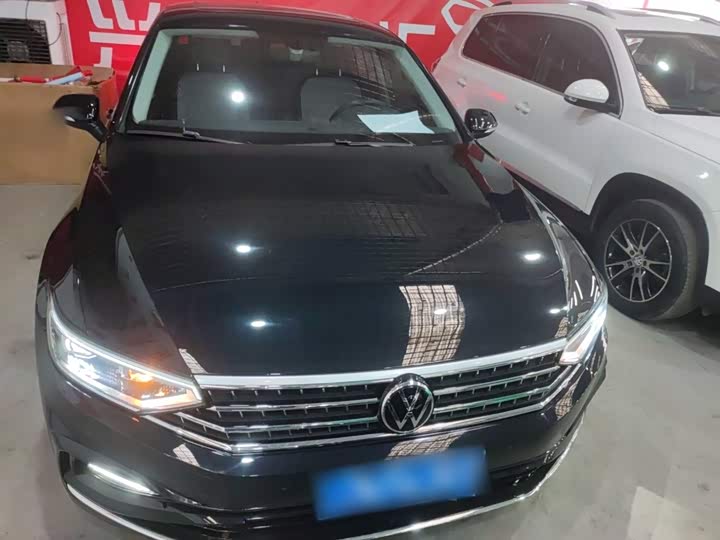 Фото 3 - Volkswagen Magotan