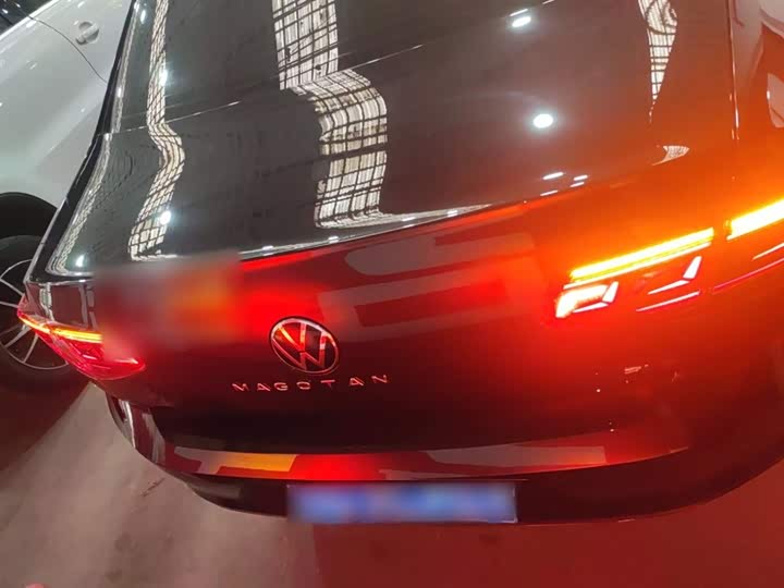 Фото 6 - Volkswagen Magotan