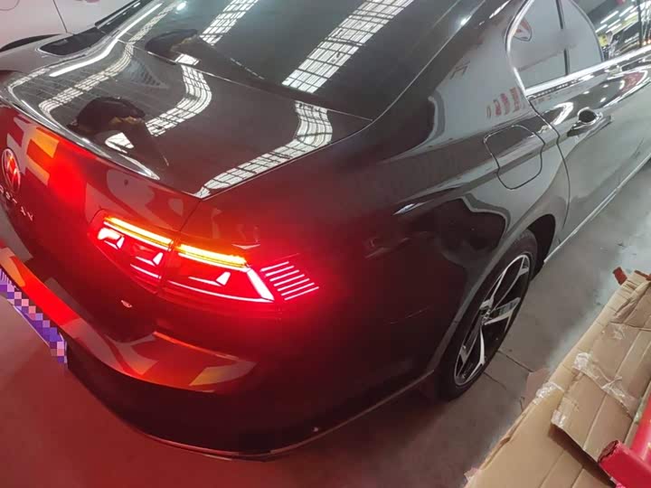 Фото 7 - Volkswagen Magotan