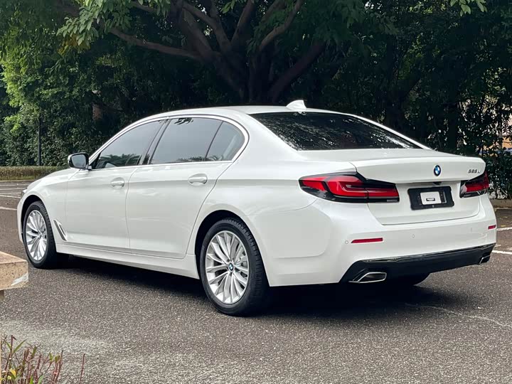 Фото 7 - BMW 5 Series