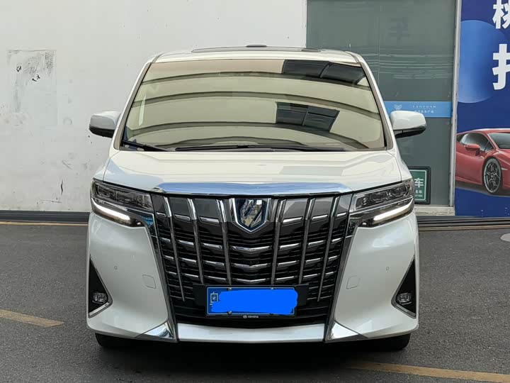 Фото 2 - Toyota Alphard