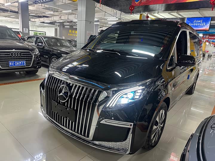 Фото 1 - Mercedes-Benz Vito