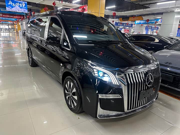 Фото 2 - Mercedes-Benz Vito