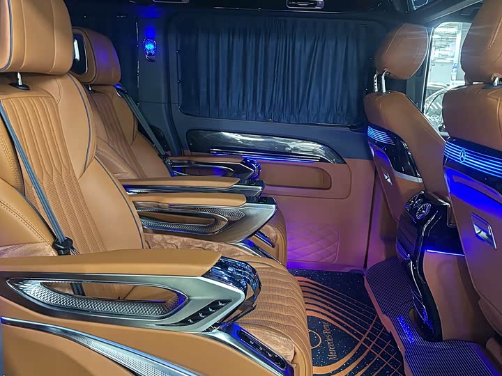 Фото 4 - Mercedes-Benz Vito