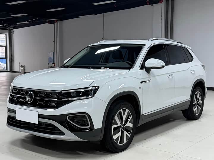 Фото 1 - Volkswagen Tayron