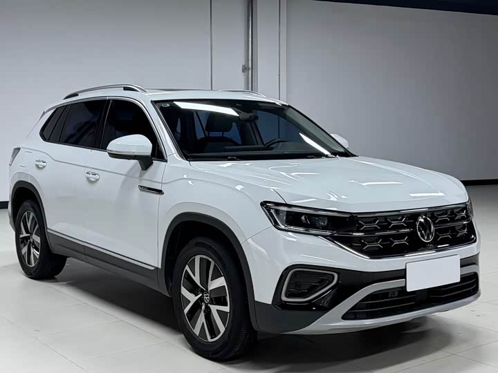 Фото 3 - Volkswagen Tayron