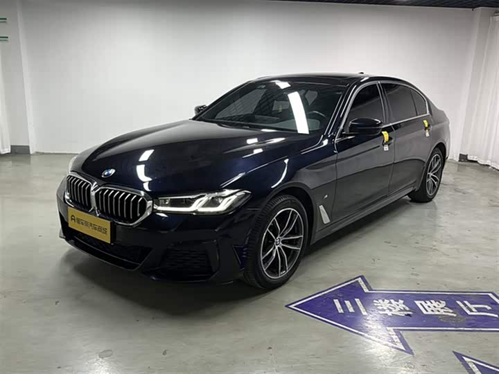 Фото 1 - BMW 5 Series