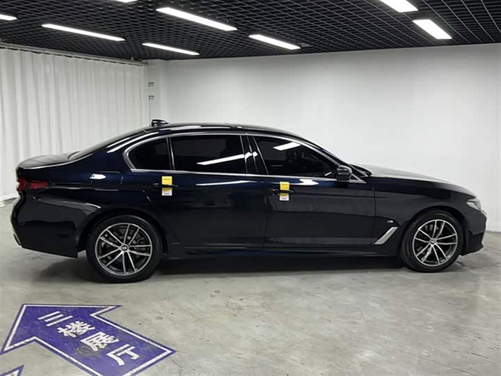 Фото 9 - BMW 5 Series