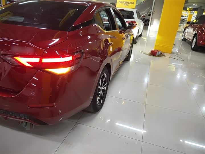 Фото 8 - Nissan Sylphy