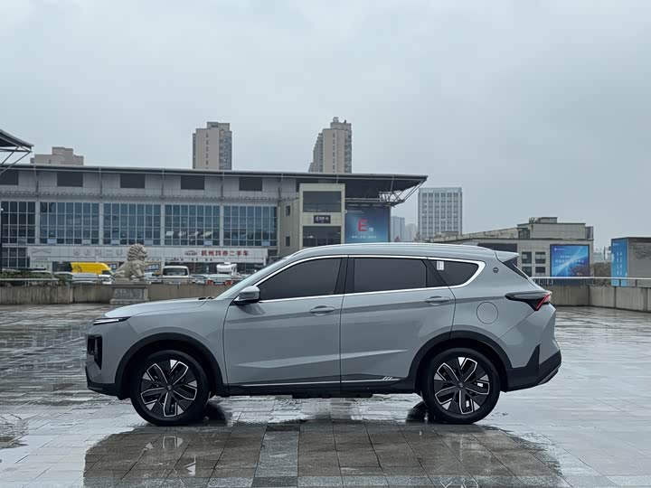 Фото 3 - Jetour Shanhai L7