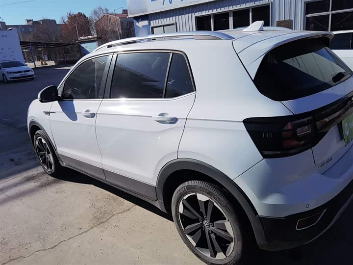 Фото 5 - Volkswagen Tacqua