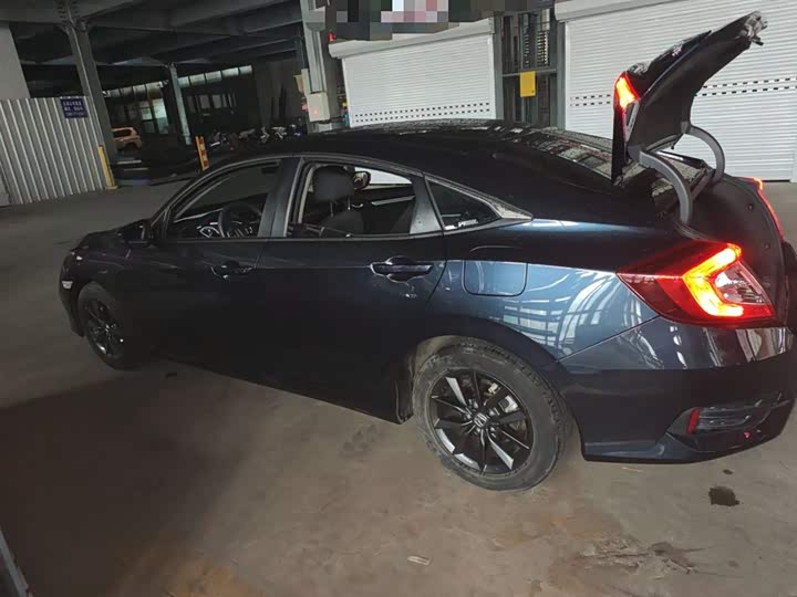 Фото 5 - Honda Civic