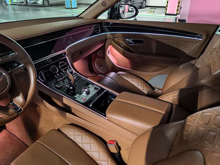 Фото 8 - Bentley Continental GT