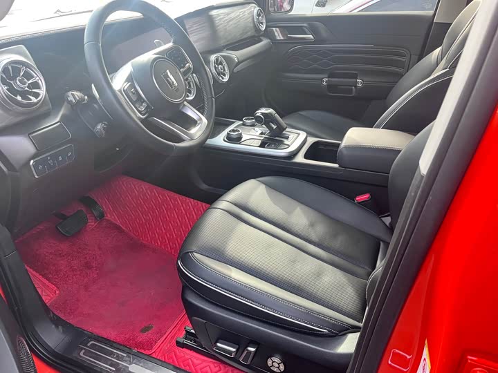 Фото 4 - Tank 300