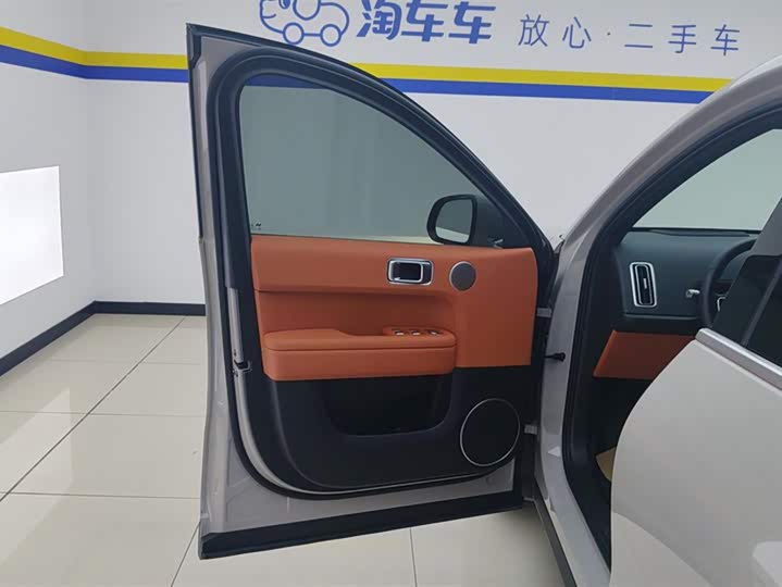 Фото 7 - LiXiang L6