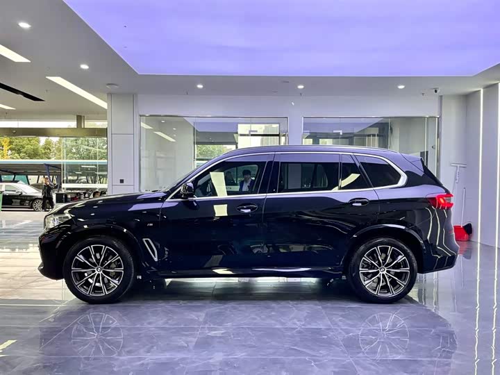 Фото 3 - BMW X5
