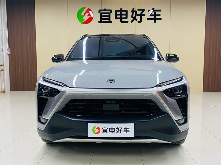 Фото 2 - Nio ES8