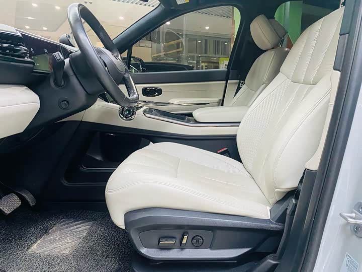 Фото 8 - Nio ES8