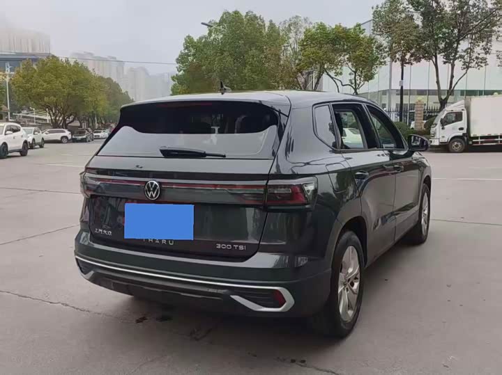 Фото 8 - Volkswagen Tharu