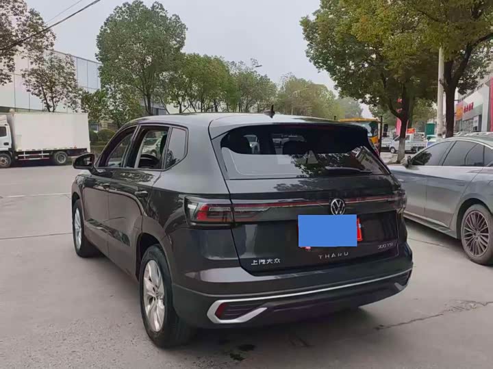 Фото 9 - Volkswagen Tharu