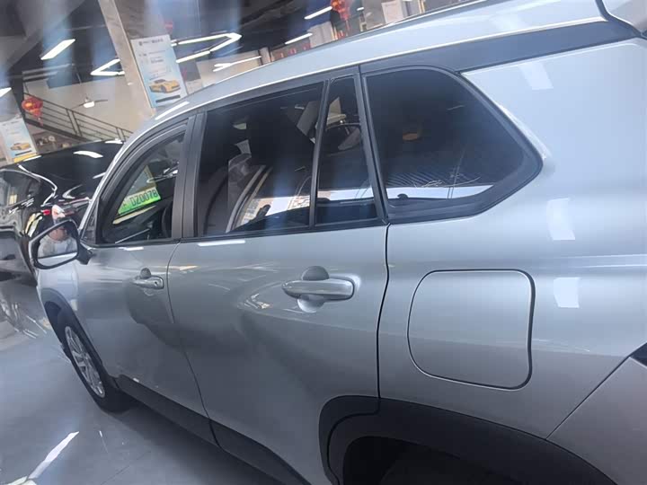 Фото 5 - Toyota Frontlander